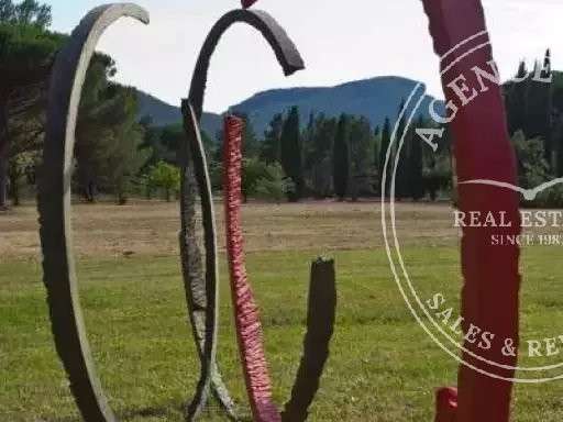 Villa Bagnols-en-Forêt - 10 chambres - 600m²