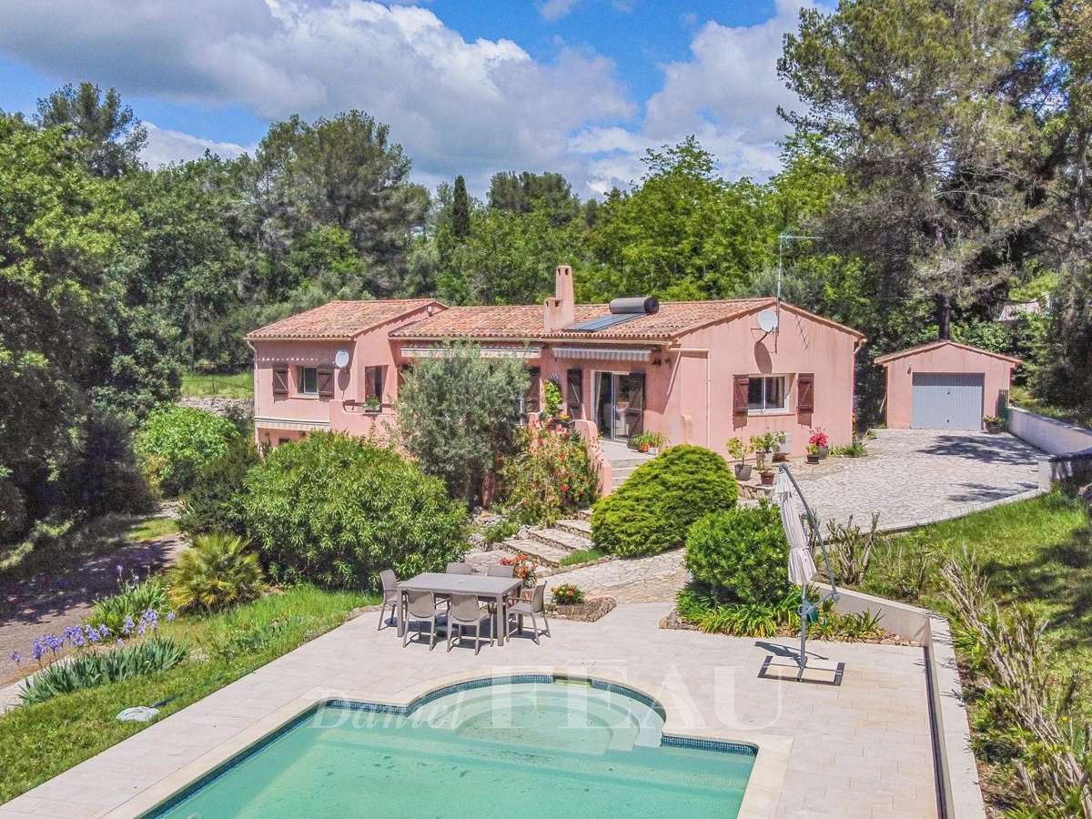 Villa Bagnols-en-Forêt