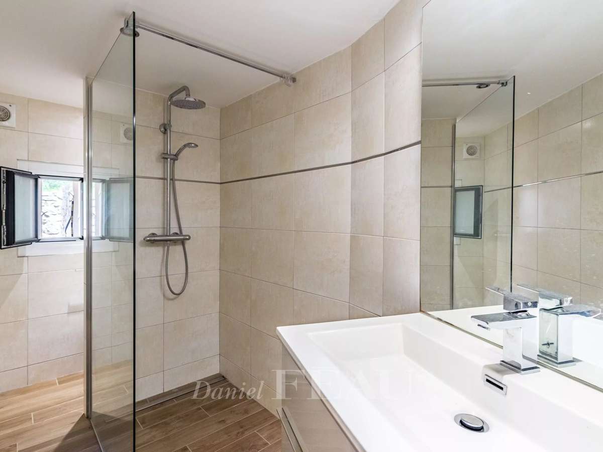 Villa Bagnols-en-Forêt