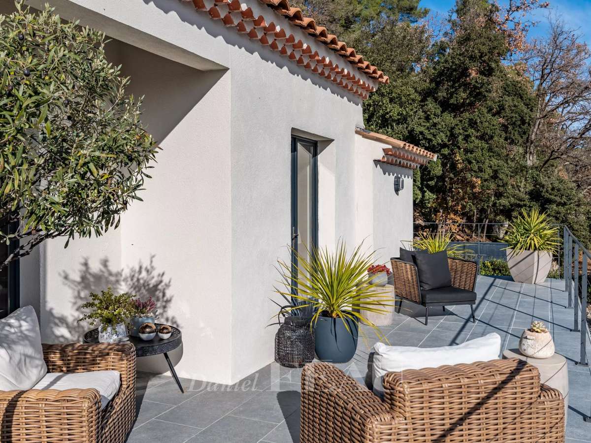 Villa Bagnols-en-Forêt