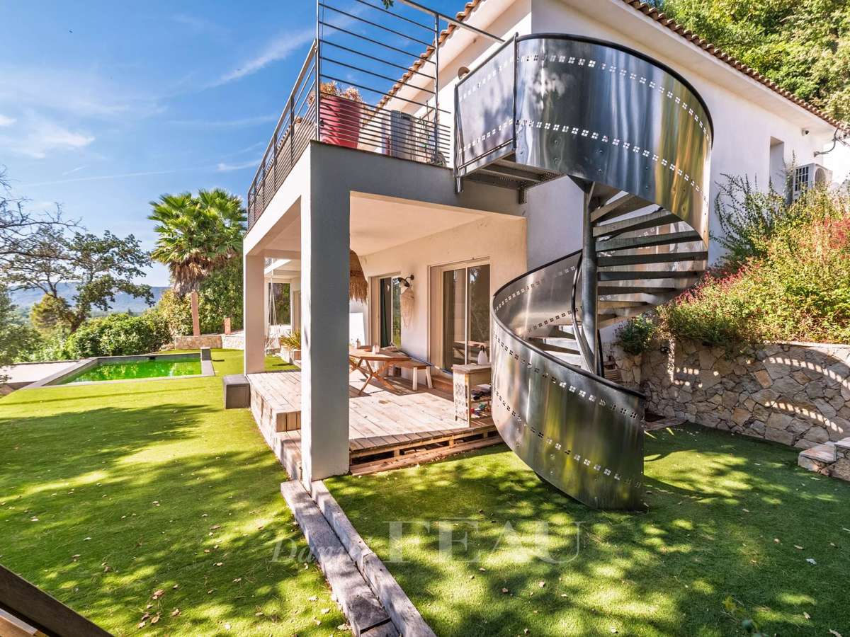 Villa Bagnols-en-Forêt