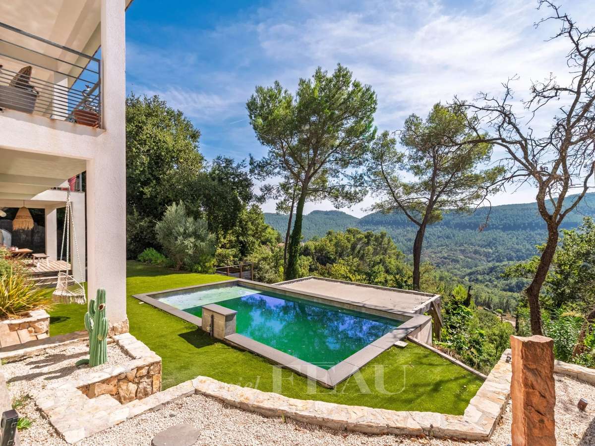 Villa Bagnols-en-Forêt