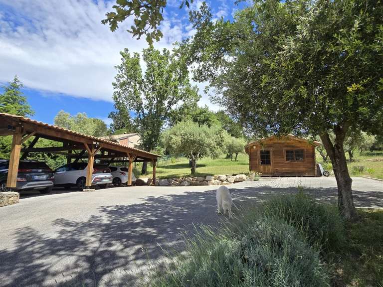 Villa Bagnols-en-Forêt - 3 chambres - 290m²