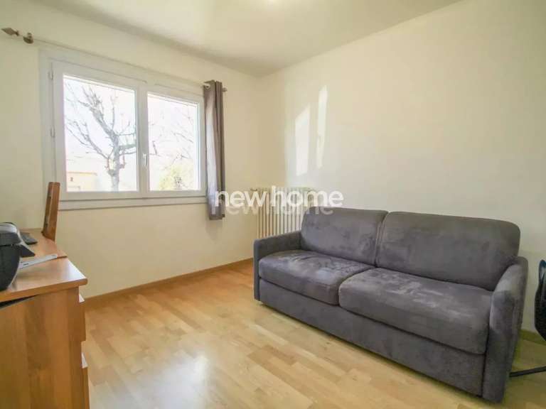 Villa Bagnols-en-Forêt - 5 bedrooms - 142m²