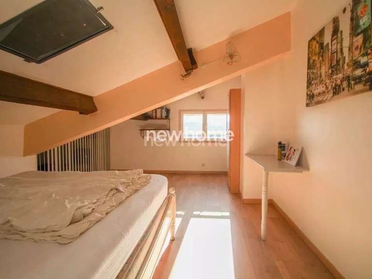 Villa Bagnols-en-Forêt - 5 bedrooms - 142m²