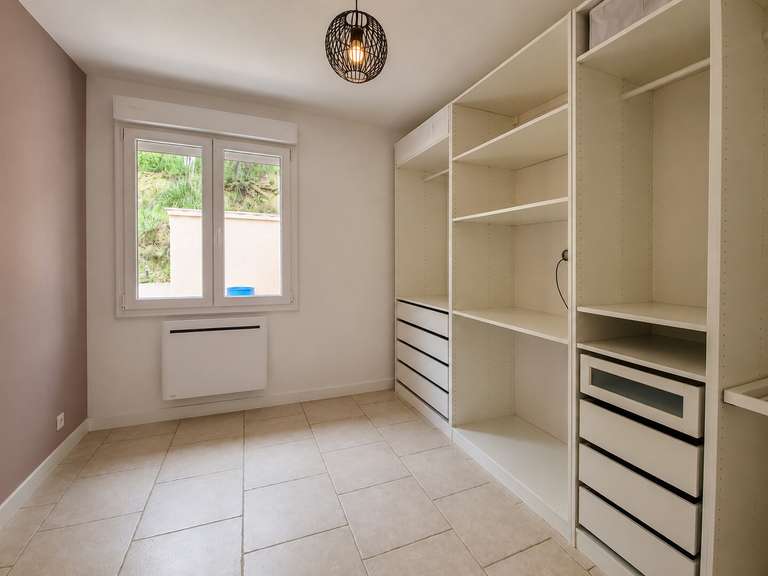 Villa Bagnols-en-Forêt - 115m²
