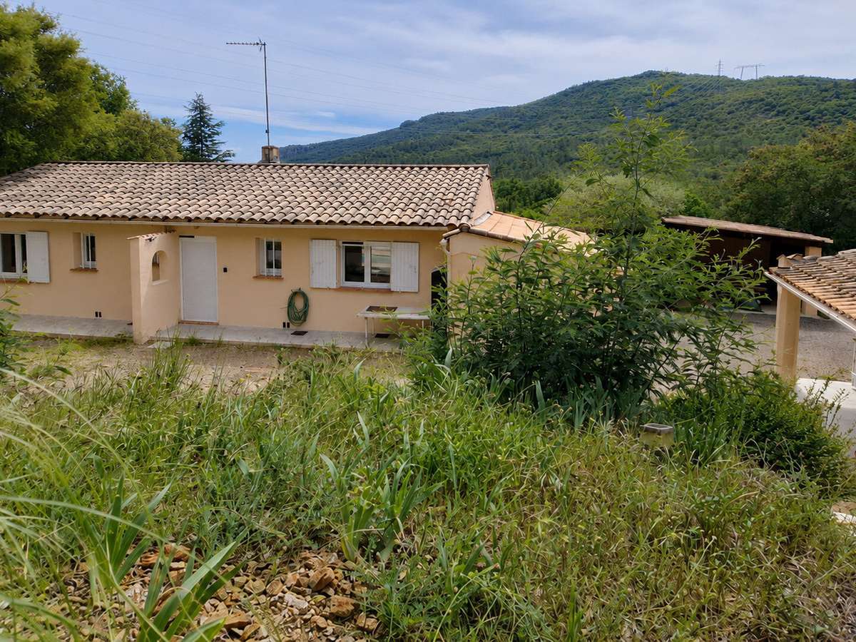 Villa Bagnols-en-Forêt
