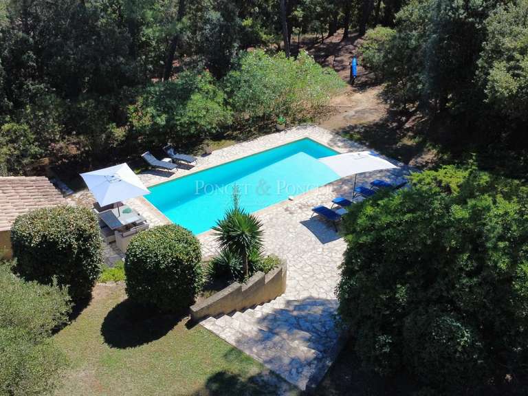 House Bagnols-sur-Cèze - 5 bedrooms - 265m²