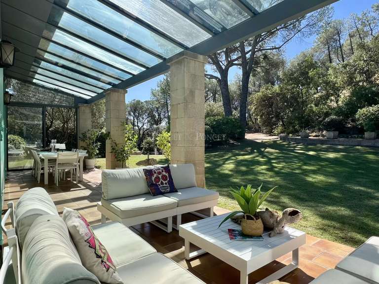 House Bagnols-sur-Cèze - 5 bedrooms - 265m²