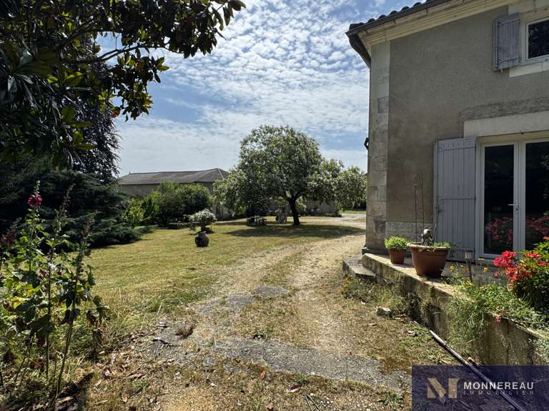 Maison Baignes-Sainte-Radegonde - 11 chambres - 608m²