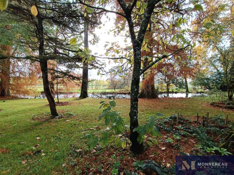 Maison Baignes-Sainte-Radegonde - 11 chambres - 608m²