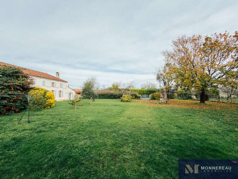 Maison Baignes-Sainte-Radegonde - 10 chambres - 425m²