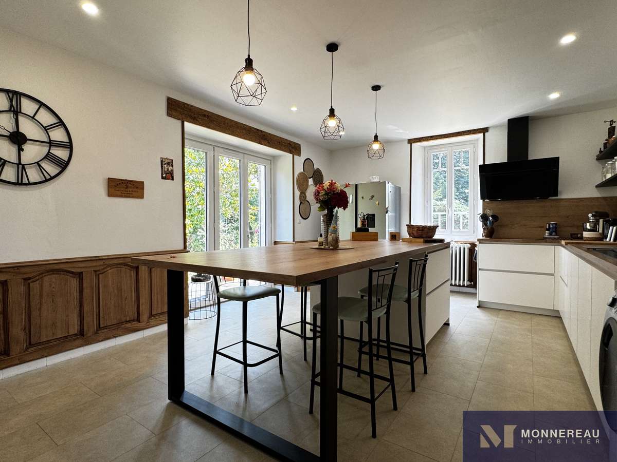 House Baignes-Sainte-Radegonde