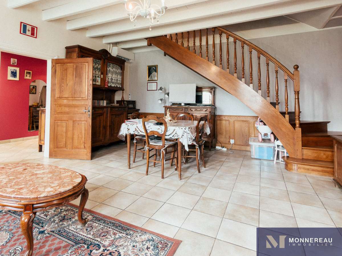 House Baignes-Sainte-Radegonde