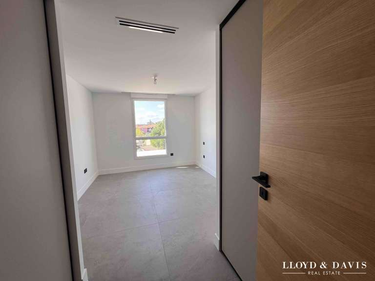 Appartement Baillargues - 3 chambres - 132m²