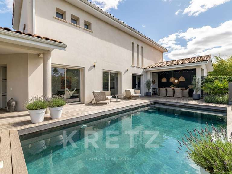 House Baillargues - 6 bedrooms - 240m²