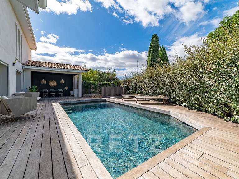 Maison Baillargues - 6 chambres - 240m²