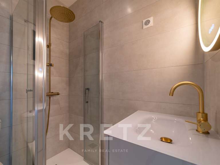 Maison Baillargues - 6 chambres - 240m²