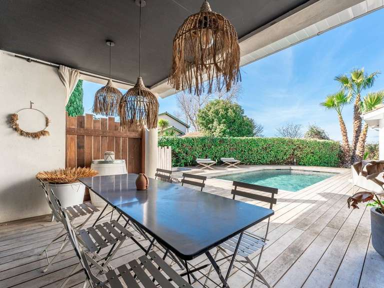 Maison Baillargues - 4 chambres - 240m²
