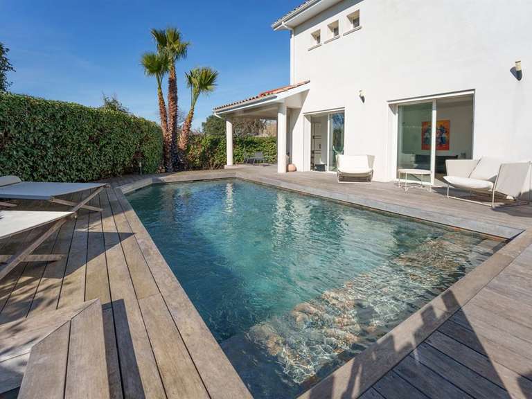 Maison Baillargues - 4 chambres - 240m²