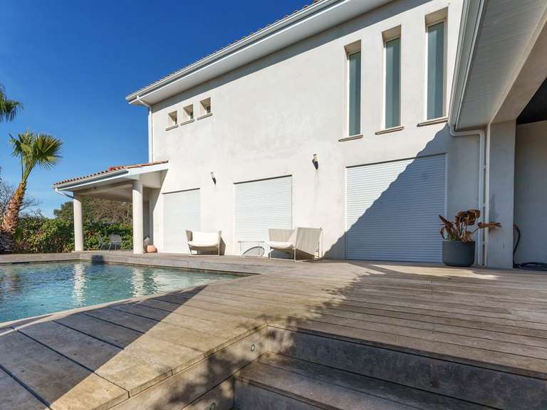 Maison Baillargues - 4 chambres - 240m²