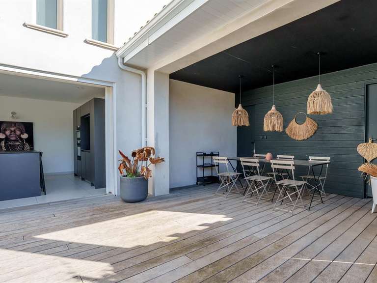 Maison Baillargues - 4 chambres - 240m²