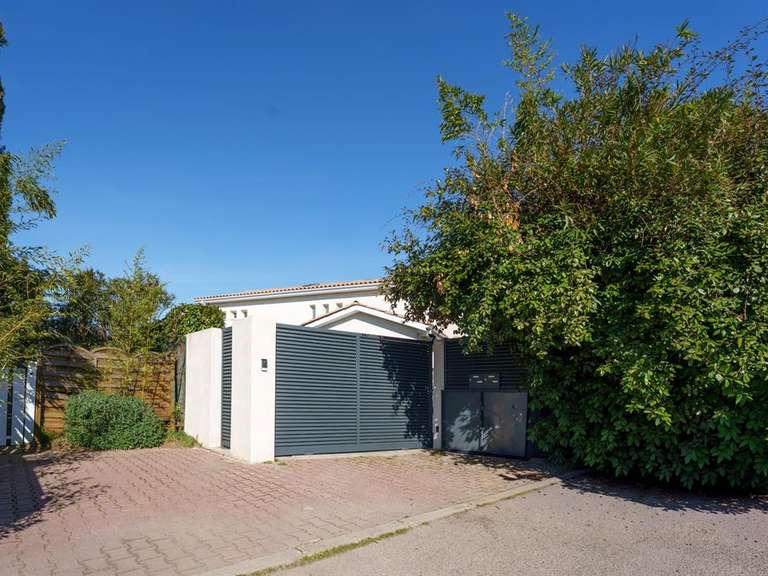 Maison Baillargues - 4 chambres - 240m²