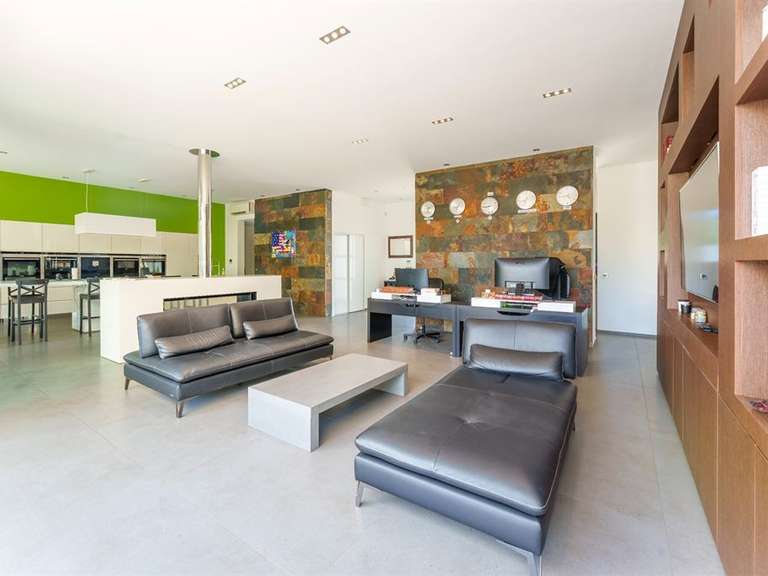 Maison Baillargues - 3 chambres - 195m²