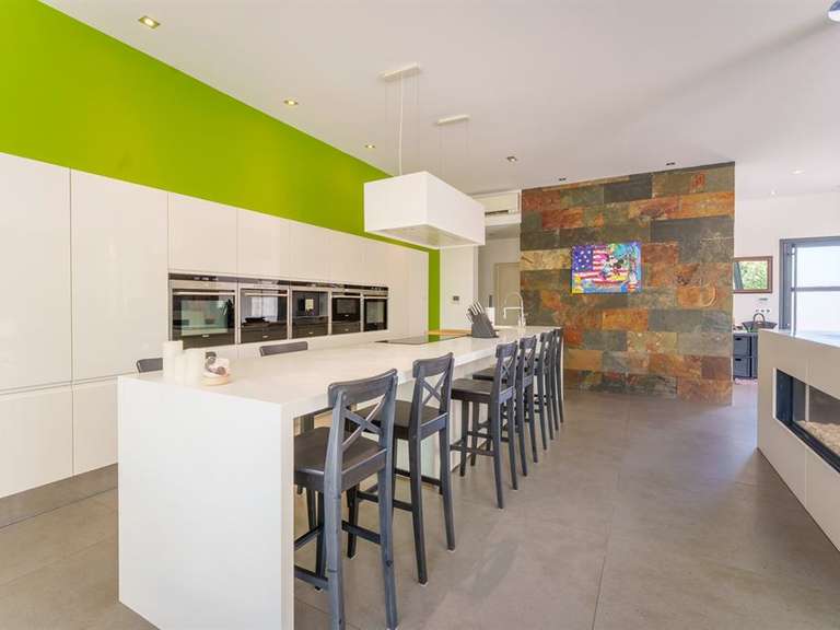 Maison Baillargues - 3 chambres - 195m²