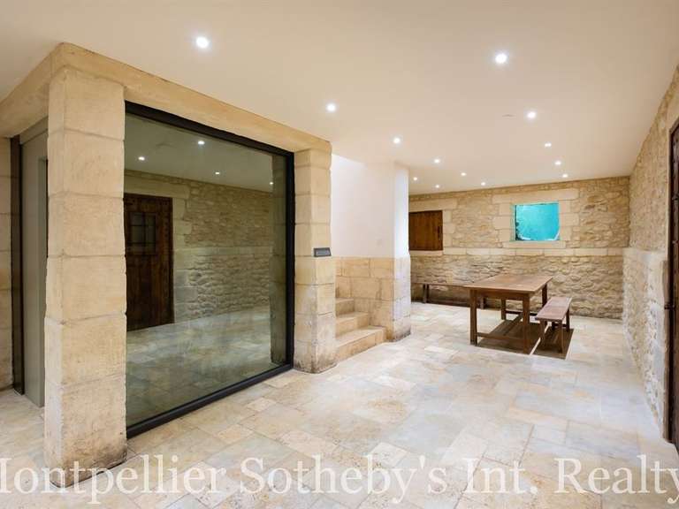 Propriété Baillargues - 8 chambres - 853m²