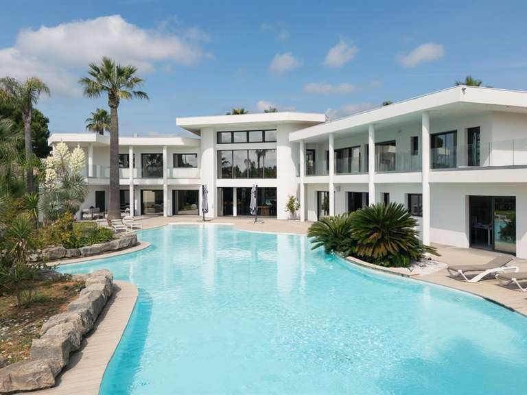 Propriété Baillargues - 8 chambres - 853m²