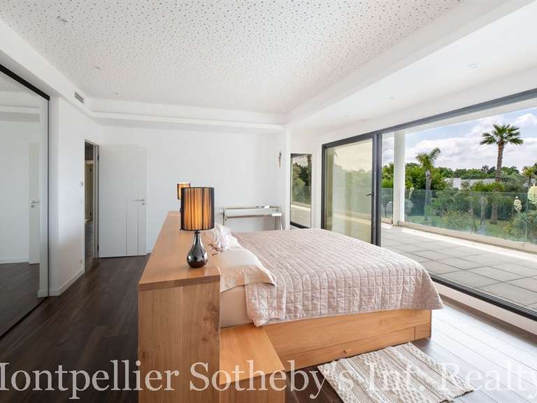 Propriété Baillargues - 8 chambres - 853m²