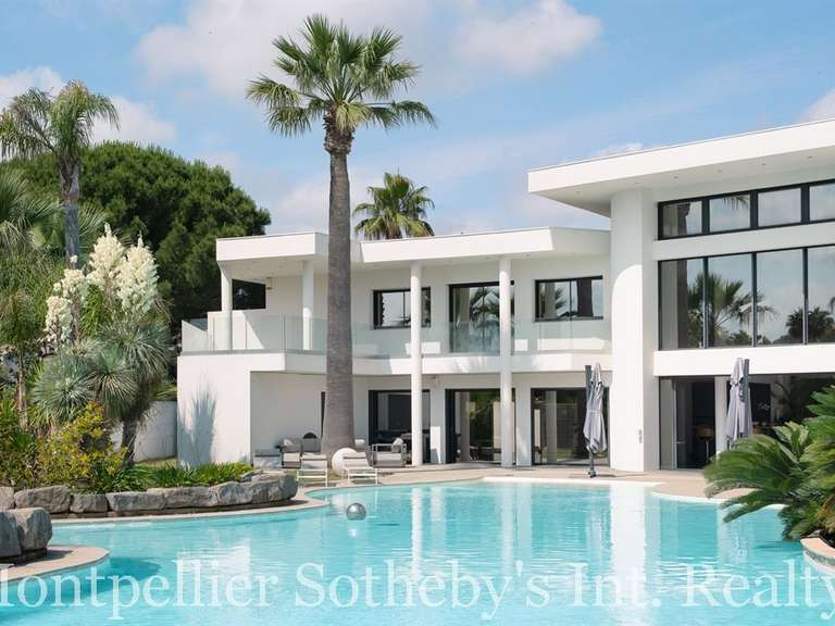 Propriété Baillargues - 8 chambres - 853m²
