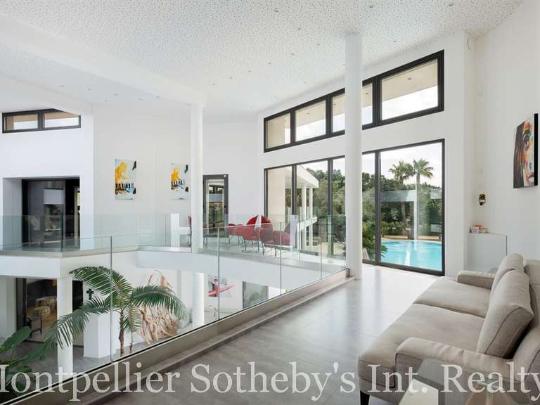 Propriété Baillargues - 8 chambres - 853m²