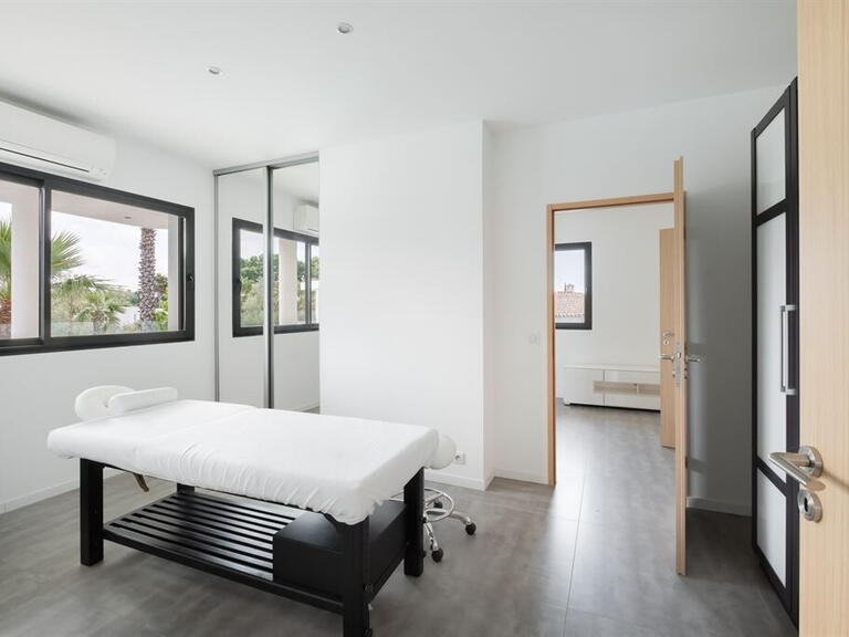 Property Baillargues - 8 bedrooms - 800m²
