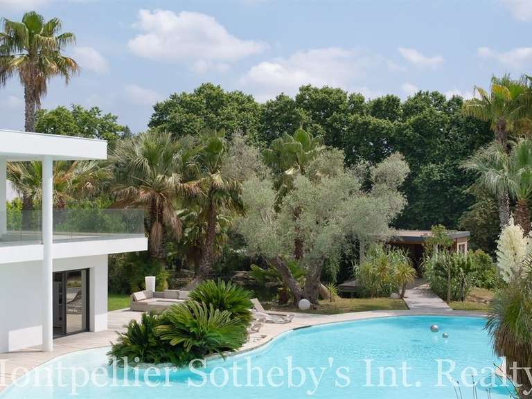Propriété Baillargues - 8 chambres - 853m²