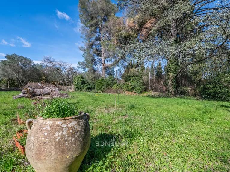 Propriété Baillargues - 7 chambres - 400m²