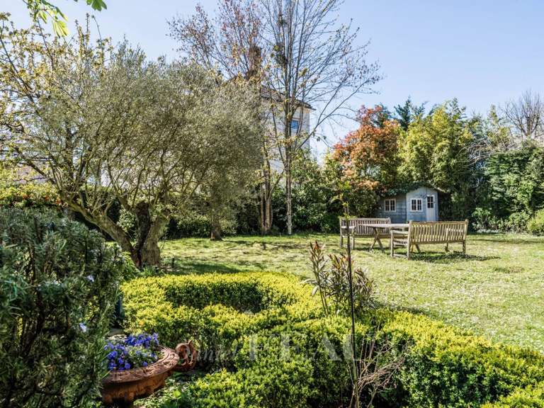 Maison Bailly - 4 chambres - 213m²