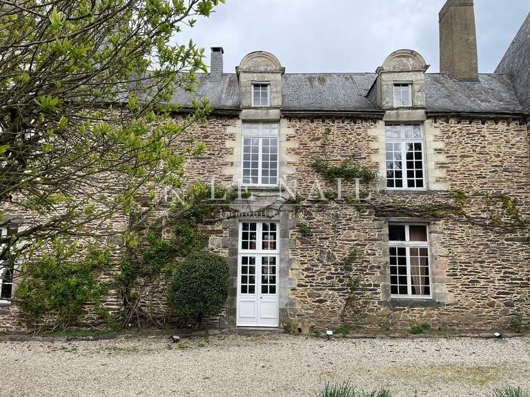 Château Bain-de-Bretagne - 7 chambres - 560m²