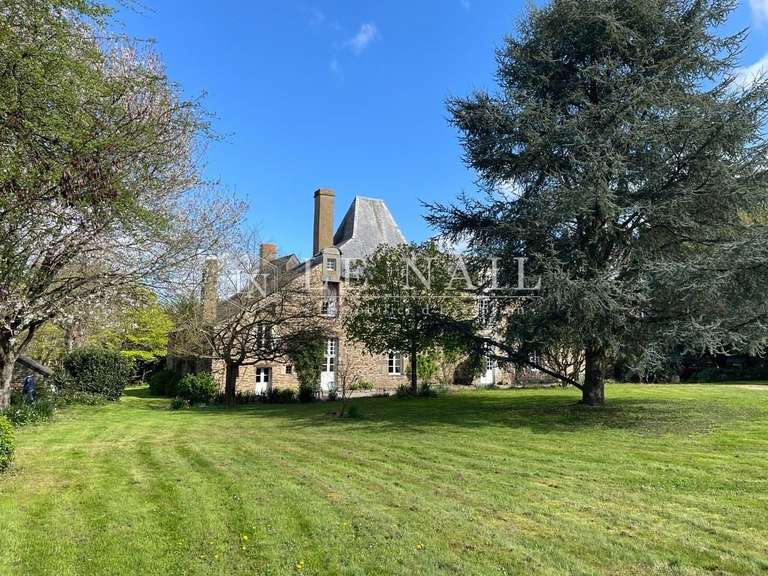 Château Bain-de-Bretagne - 8 chambres - 560m²