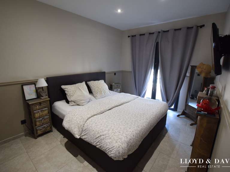 Maison Baix - 4 chambres - 165m²