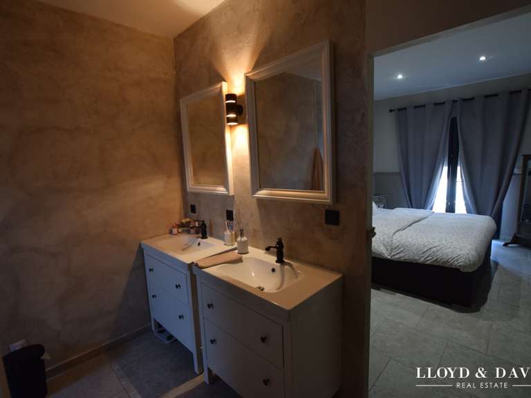 Maison Baix - 4 chambres - 165m²