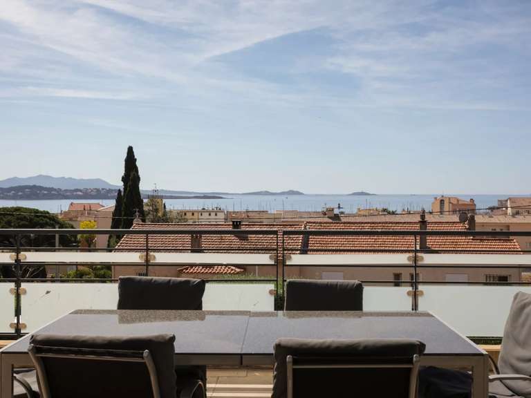 Appartement avec Vue sur mer Bandol - 2 chambres - 85m²