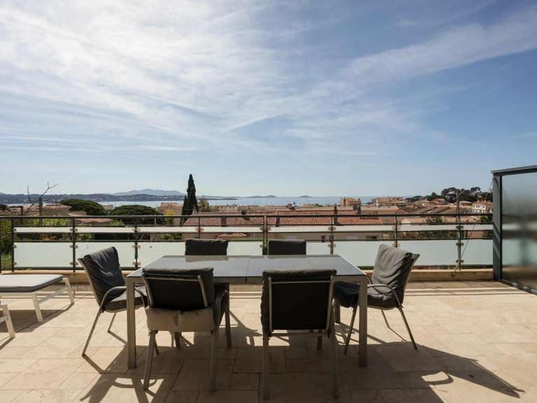 Appartement avec Vue sur mer Bandol - 2 chambres - 85m²
