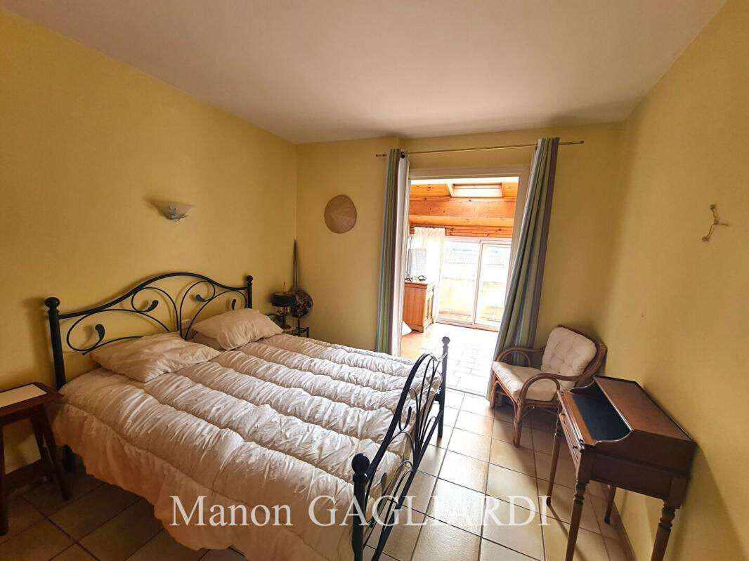 House Bandol