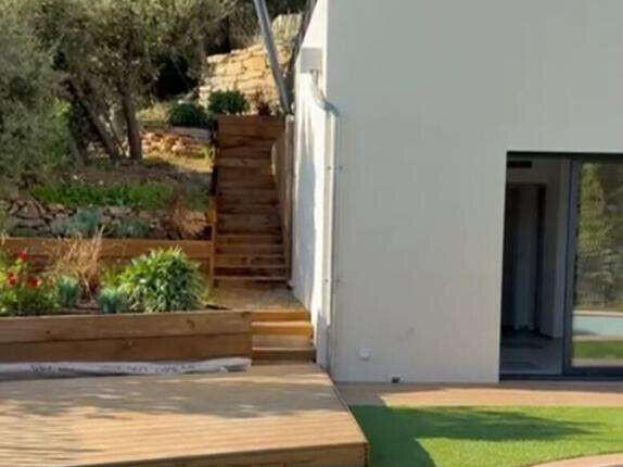 House Bandol