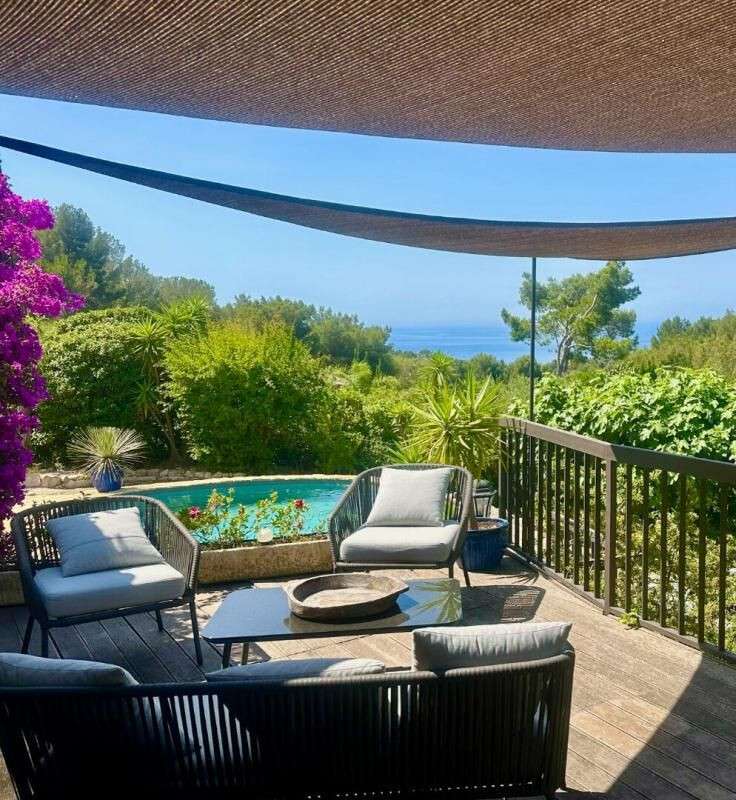 House Bandol