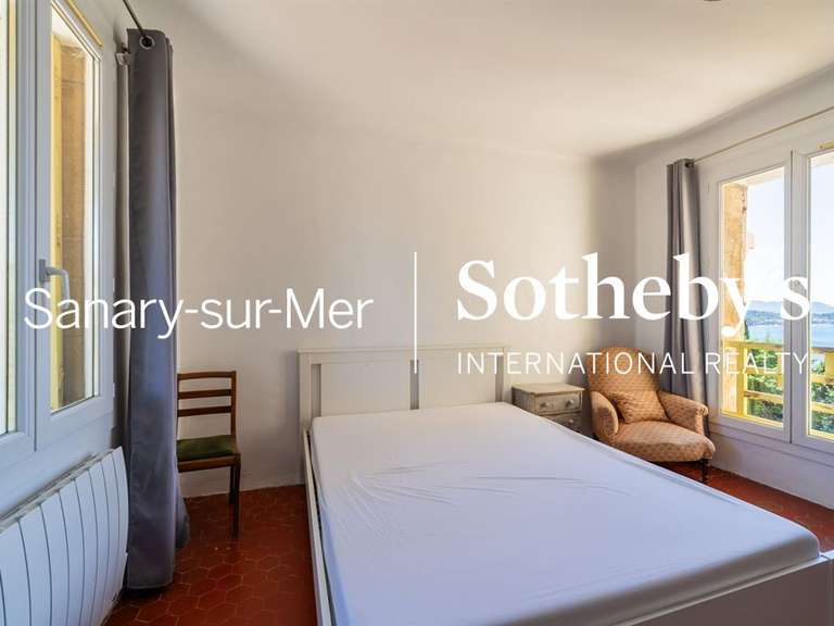 House Bandol - 5 bedrooms - 330m²