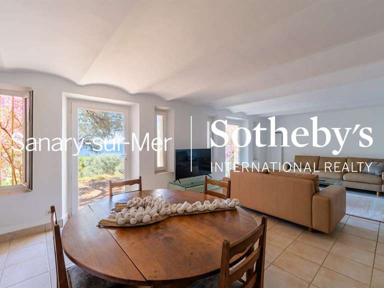 House Bandol - 5 bedrooms - 330m²