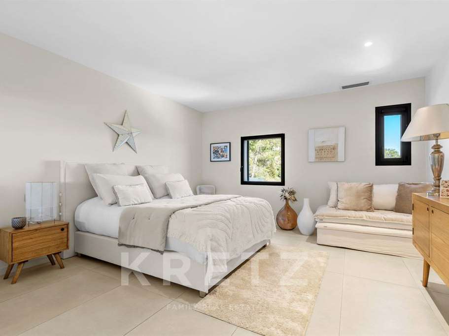 House Bandol